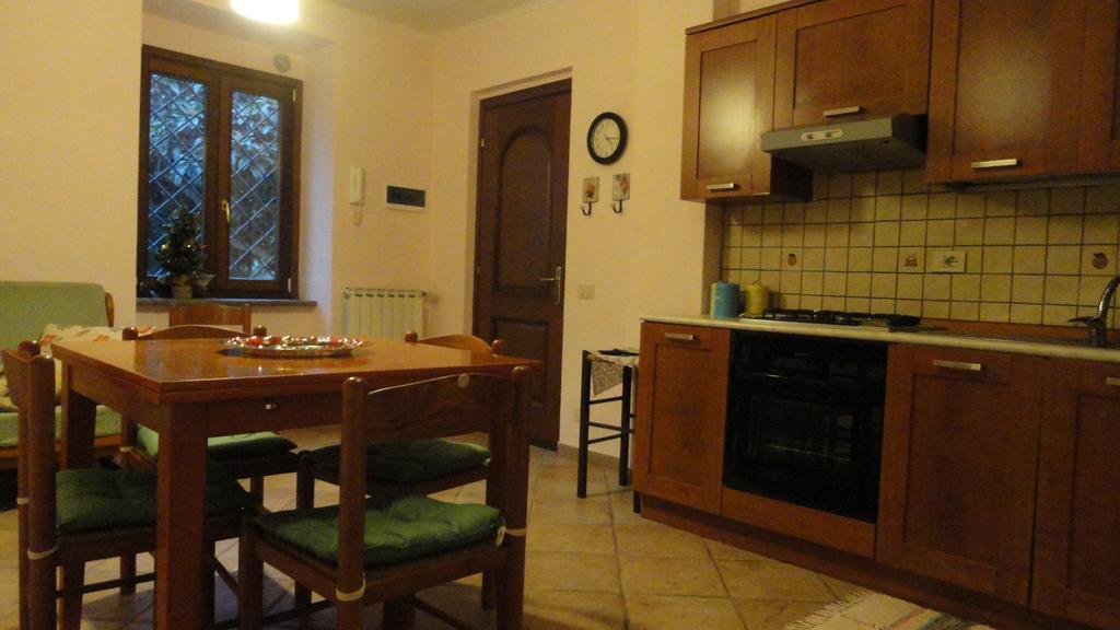 Bed and Breakfast Piccola Volpe Веллетри Экстерьер фото