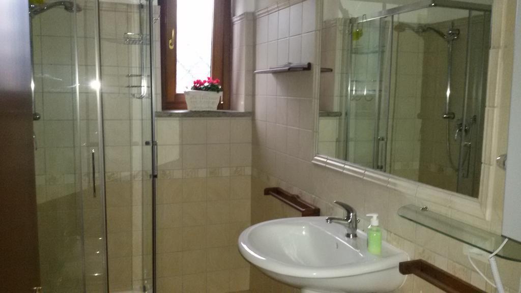 Bed and Breakfast Piccola Volpe Веллетри Экстерьер фото